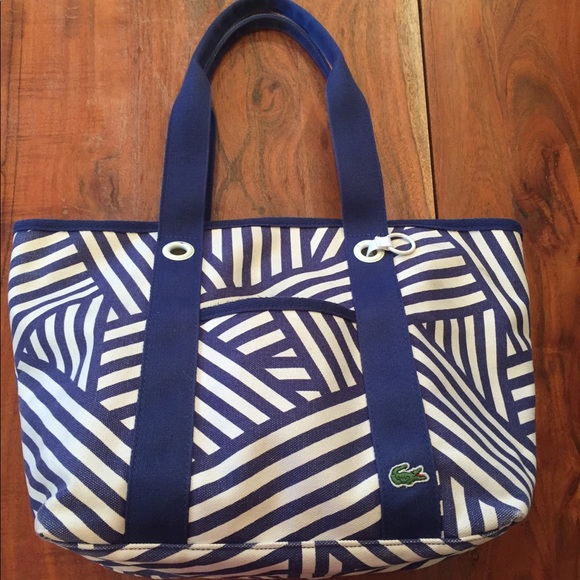 Lacoste handbag - Picture 1 of 7